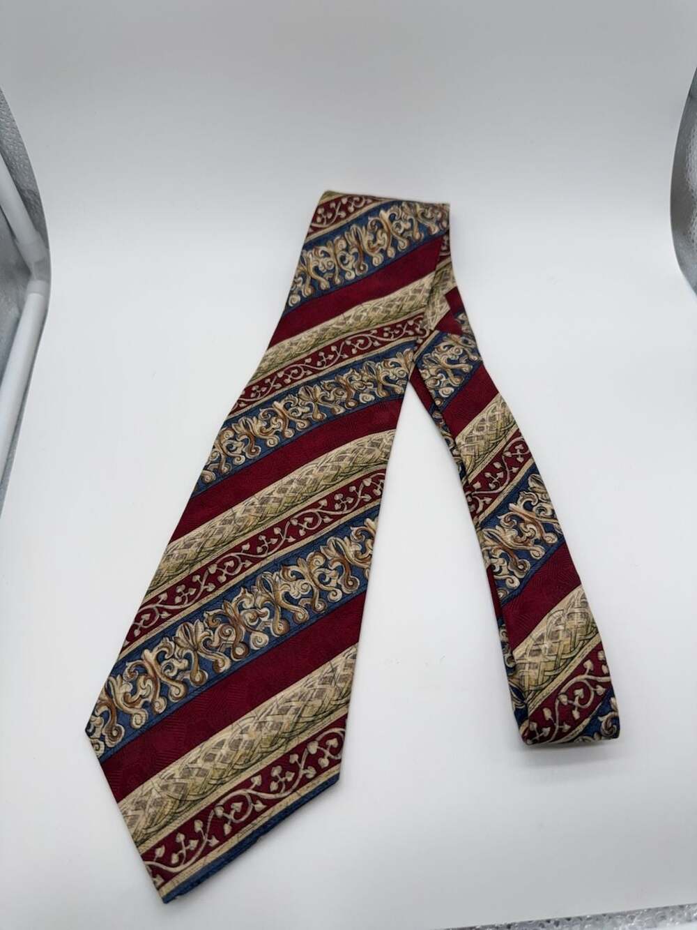Van Heusen Men's Red and Blue Baroque Pattern Silk Necktie